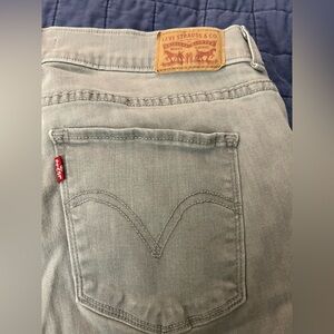 Levi's Light Gray Classic Crop Jeans
